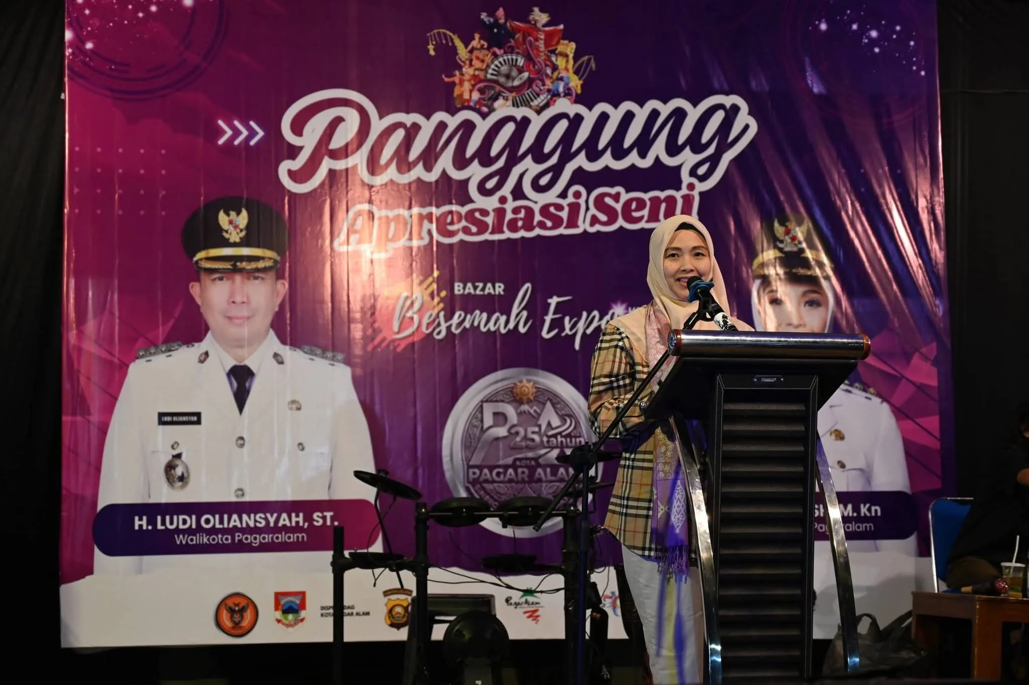 Buka Besemah Expo ke-22, Plt. Wali Kota Hj. Bertha Tegaskan Komitmen Pagar Alam Jadi Pusat Ekonomi Kreatif dan Pariwisata Sumbagsel